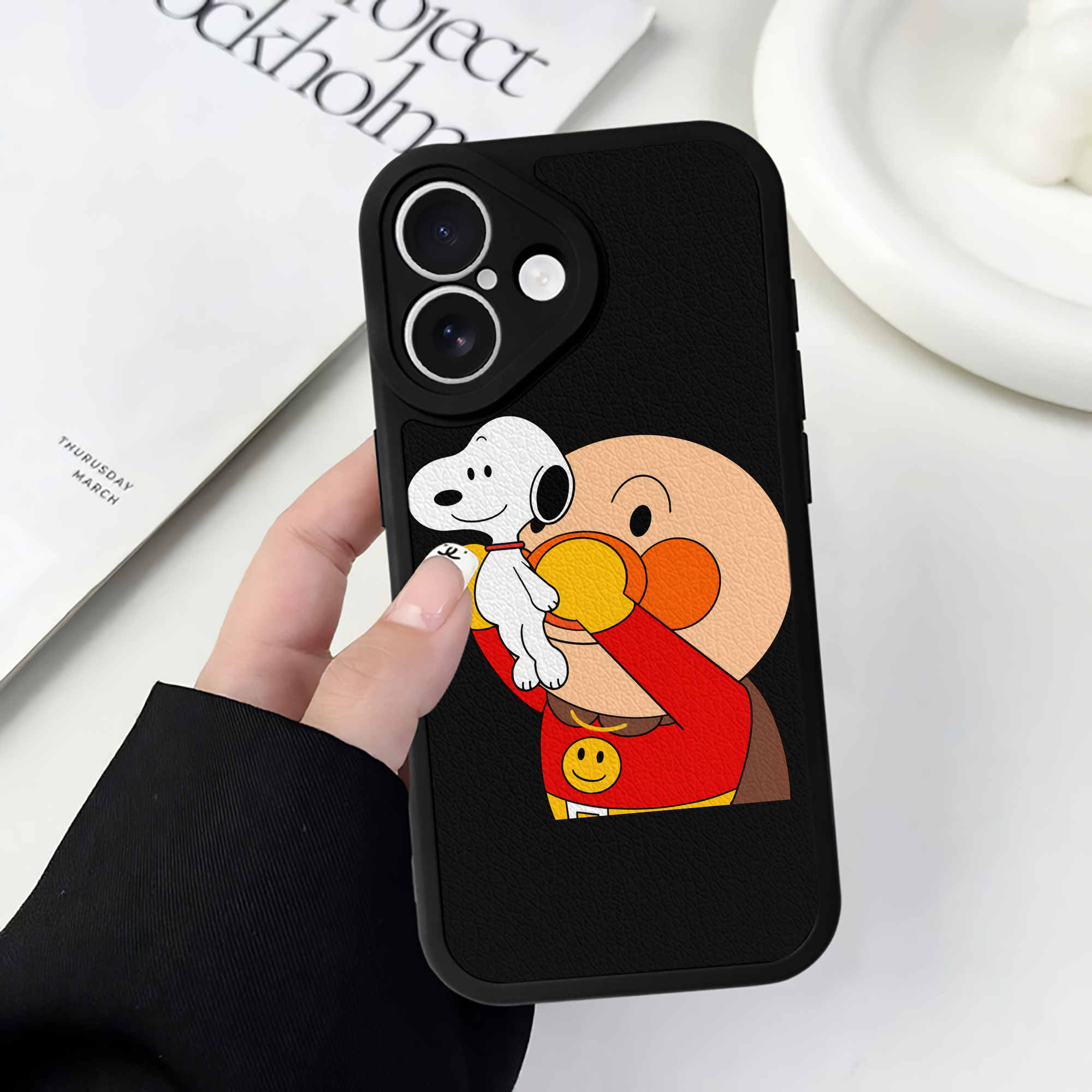 （画像用） アンパンマン Anpanman 【iPhone 16シリーズ対応】シリコンスマホケース（レザー調） 材質：シリコン